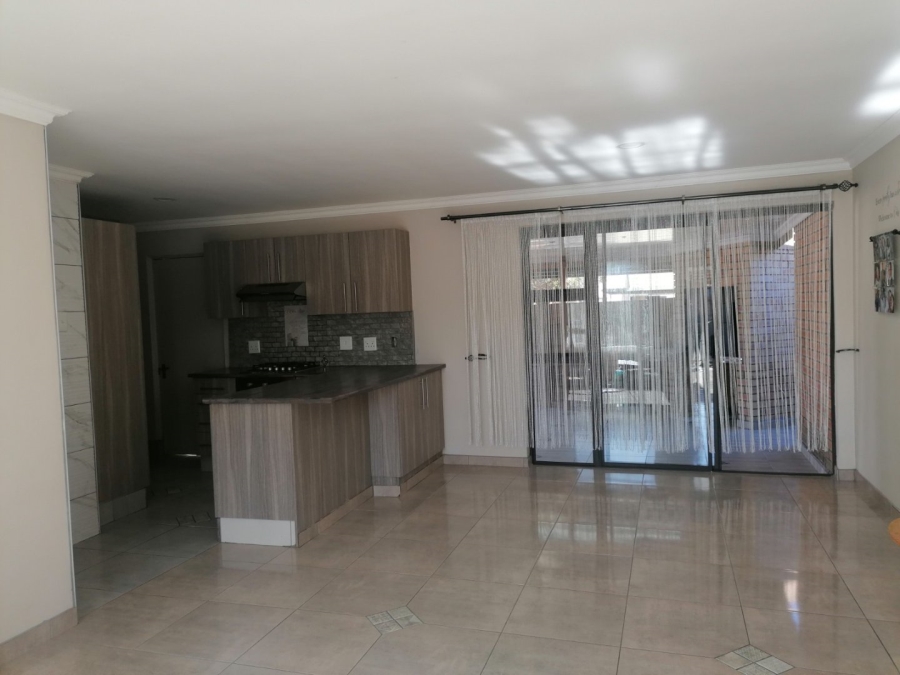 3 Bedroom Property for Sale in Noordhoek Free State